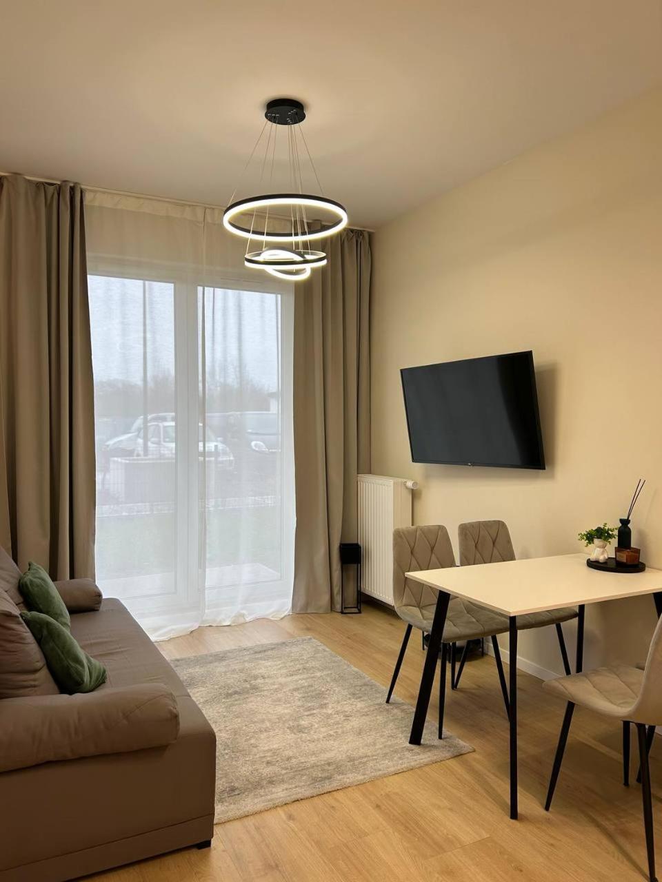 Apartament Airport *